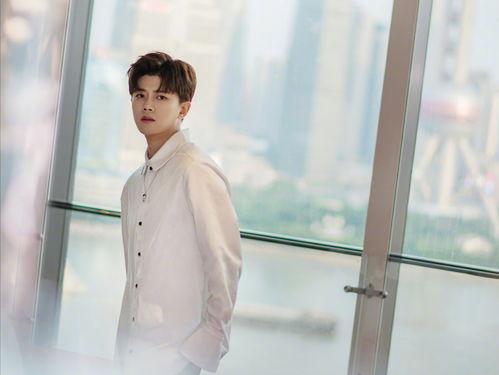 小宝爆料任嘉伦视频播放,颜值与演技并存！